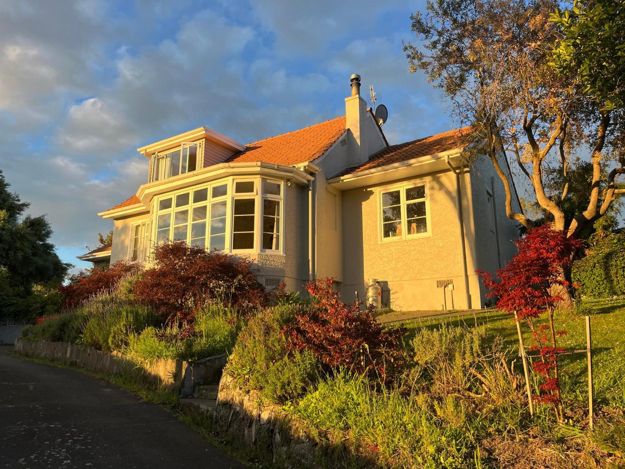 Ridgetop Retreat Villa Havelock North Exterior photo